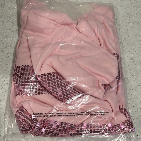 ROAMAN’S Light Pink Sequined T-Shirt~Short Sleeve~4X~NIP - Picture 4 of 4